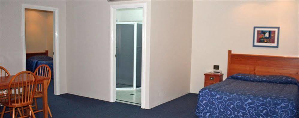 Breakout Motor Inn Cowra Εξωτερικό φωτογραφία